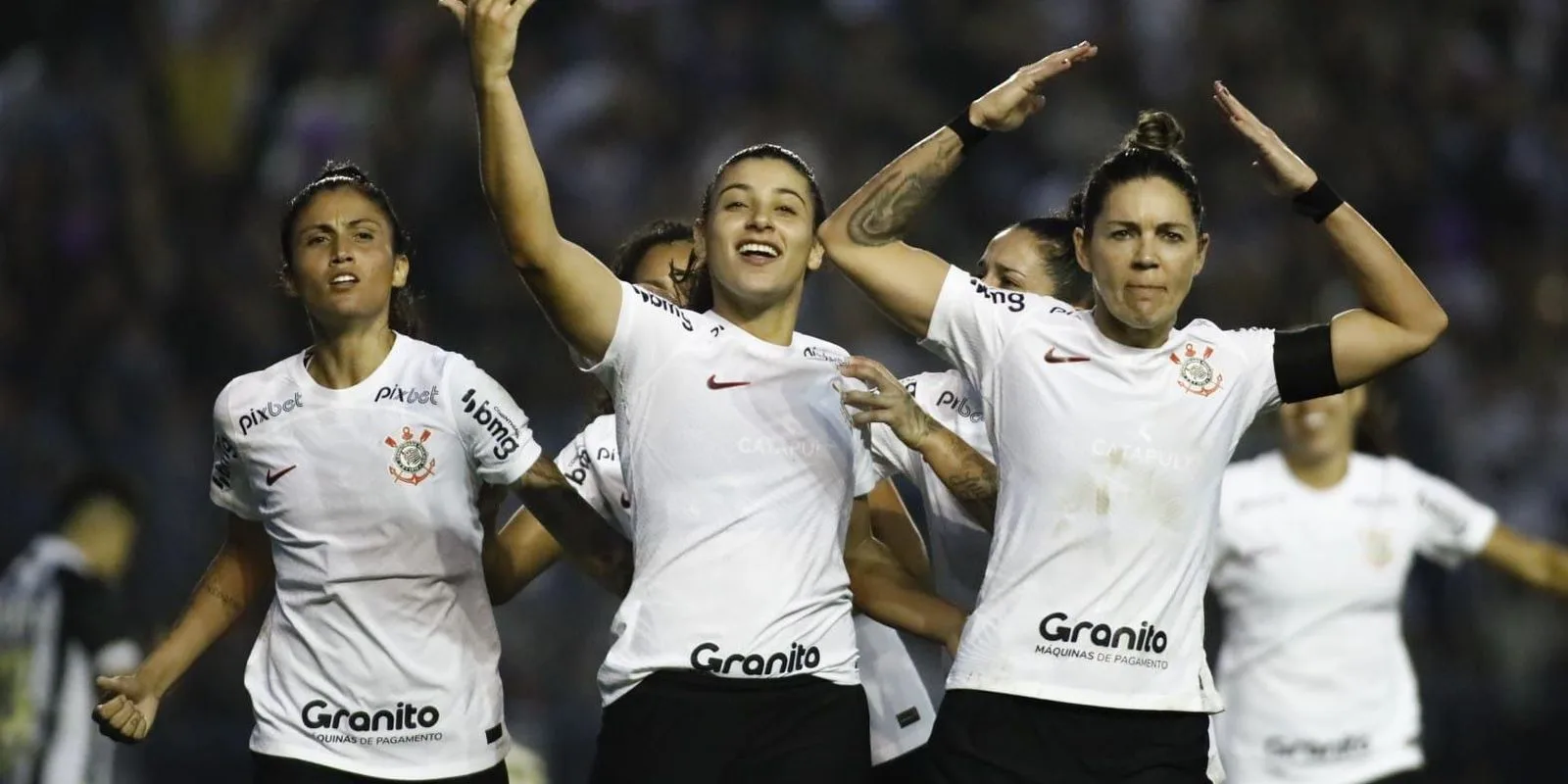 Corinthians e Ferroviária se classificam e disputarão a final do Brasileirão Feminino