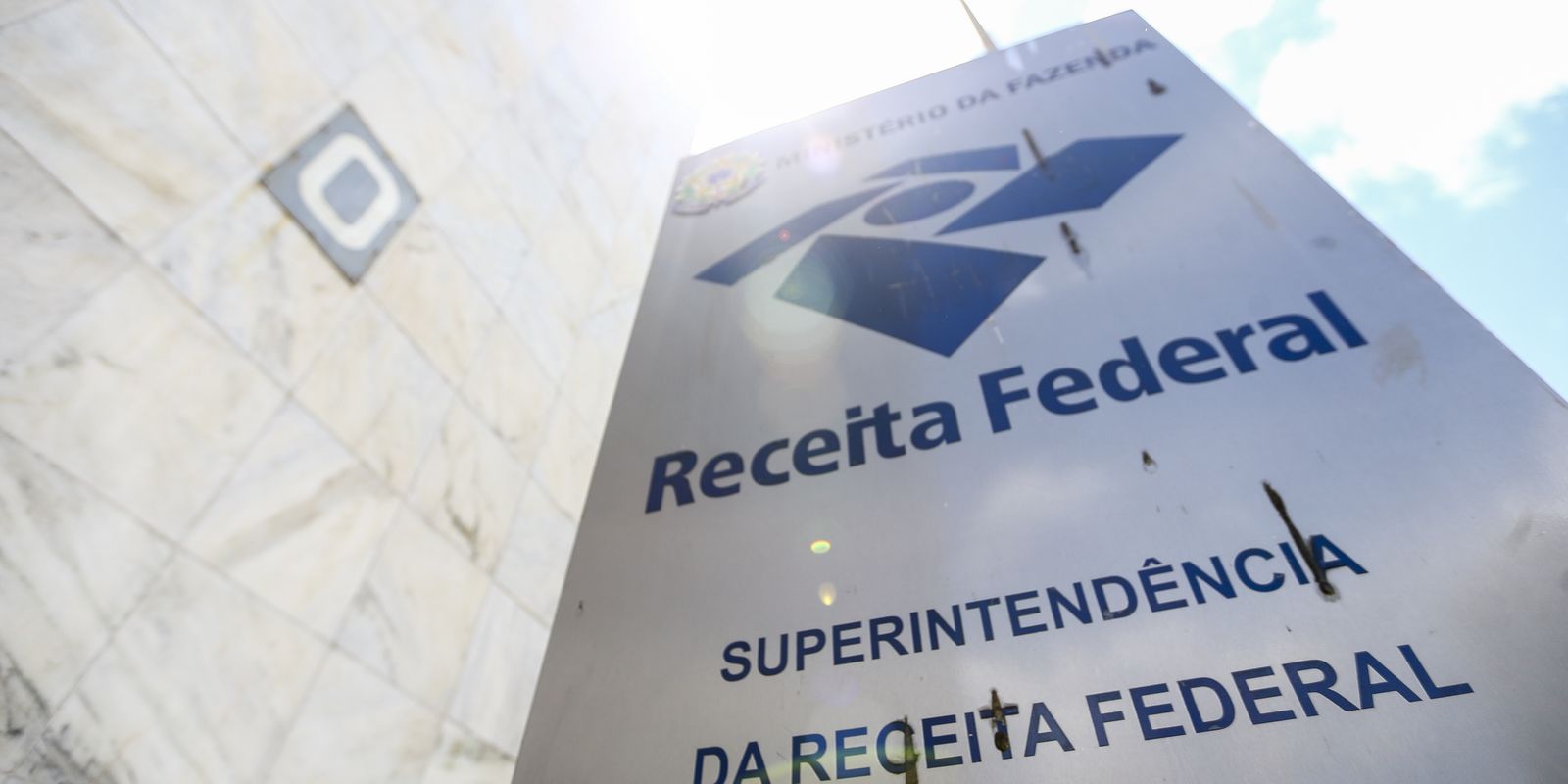 A Receita Federal afirma que a demanda por stablecoins está em ascensão no Brasil