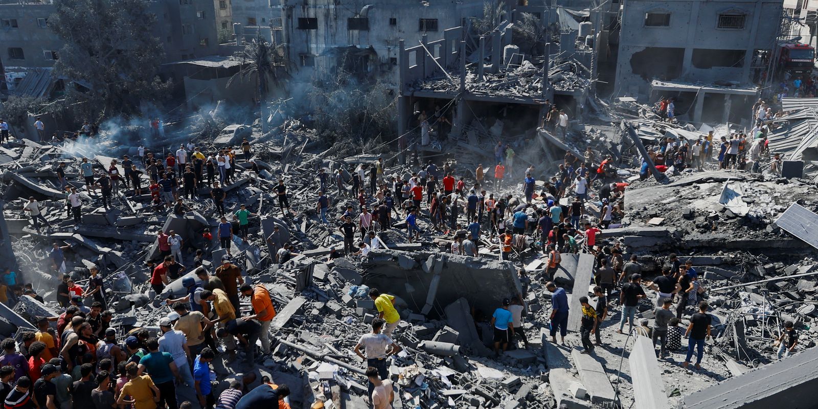 Faixa de Gaza: Prédio vizinho à residência de brasileiro é alvo de bombardeio