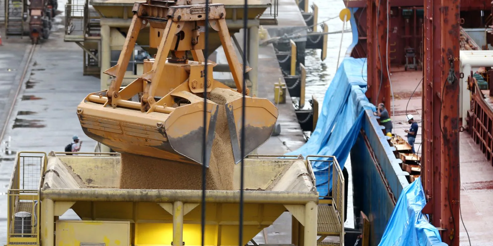 Ministério prevê um superávit comercial recorde de US$ 93 bilhões