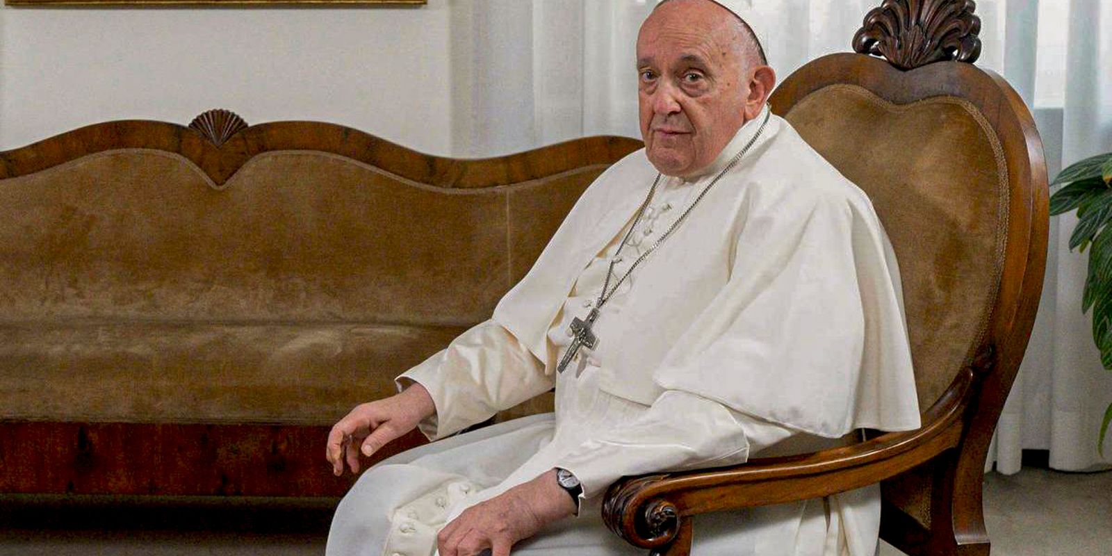 Papa Francisco declara que a guerra é uma inimiga do diálogo universal