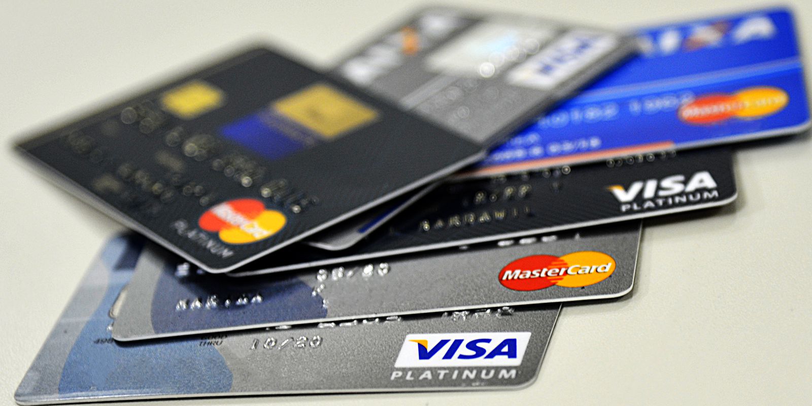 Parentes preferem comprar cartões de mães em sites de compra