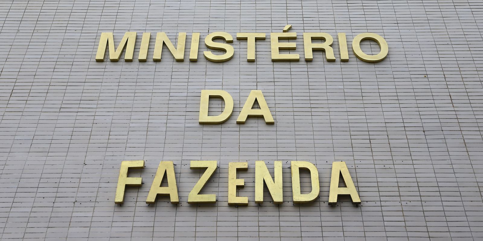 Governo faz novo bloqueio de R$ 1,1 bilhão do Orçamento