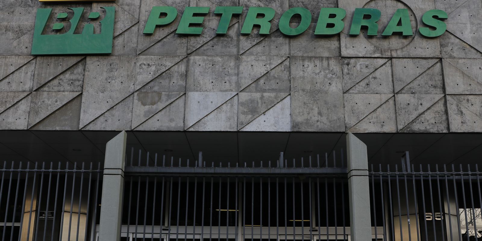 Plano estratégico da Petrobras planeja investir US$ 102 bilhões