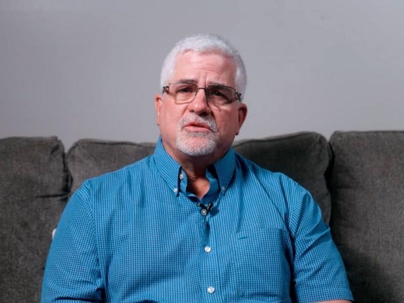 Michael Manzie em seu testemunho no Youtube / Foto: Captura de Tela