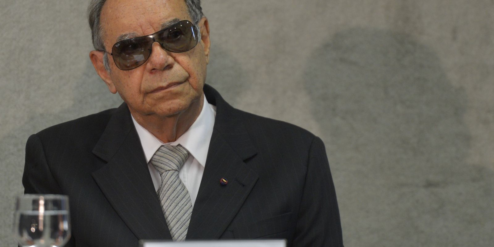 STJ mantém decisão de não restabelecer condenação de Ustra