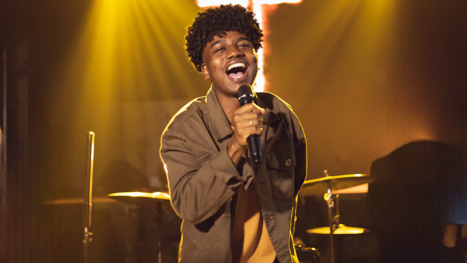 Novo talento de Bless Music, Gui Nascimento, lança seu segundo single unindo os estilos musicais pop pentecostal e worship. Foto: Divulgação.