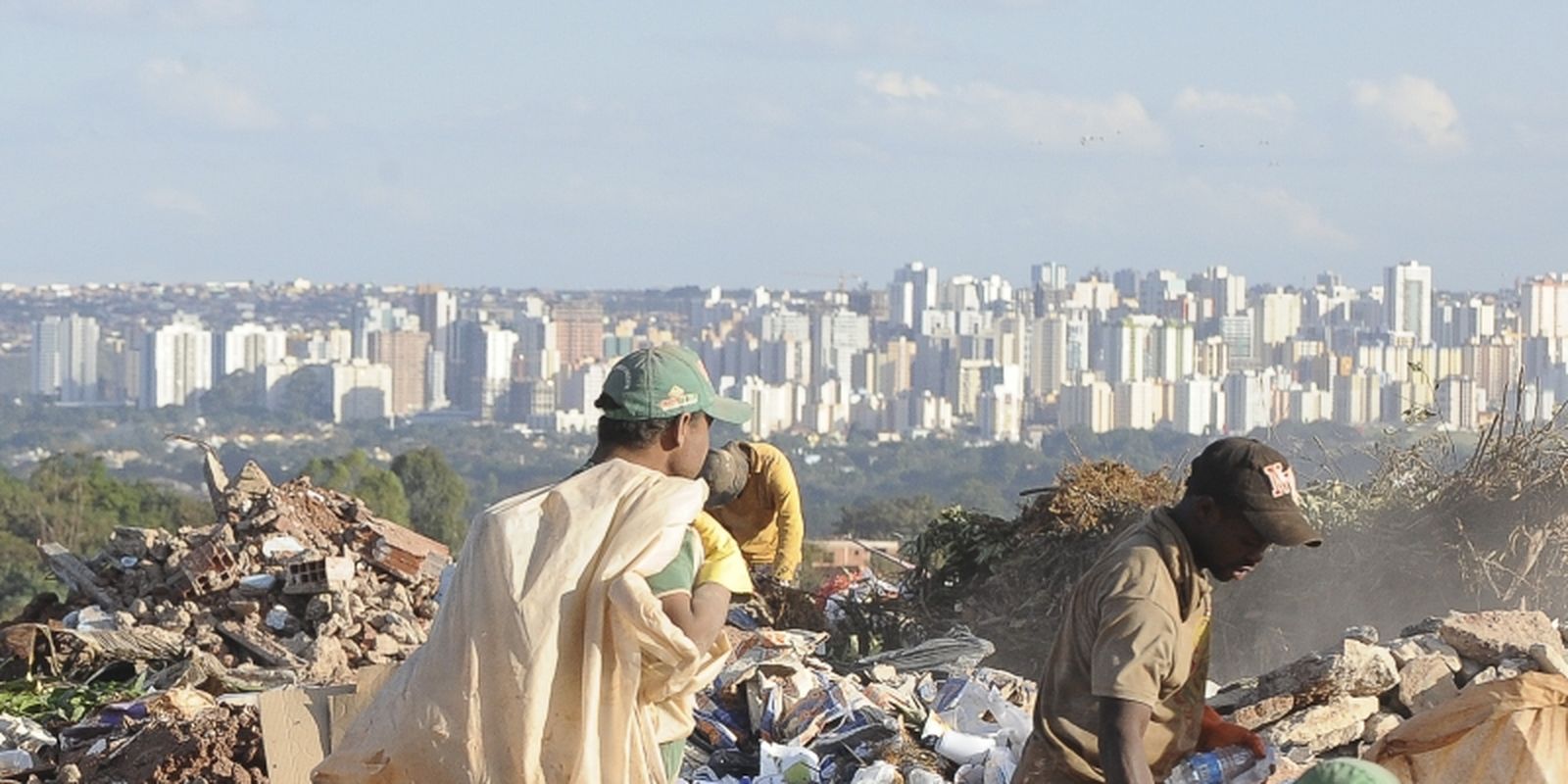 Previsão aponta que geração de resíduos no mundo pode atingir 3,8 bilhões de toneladas até 2050