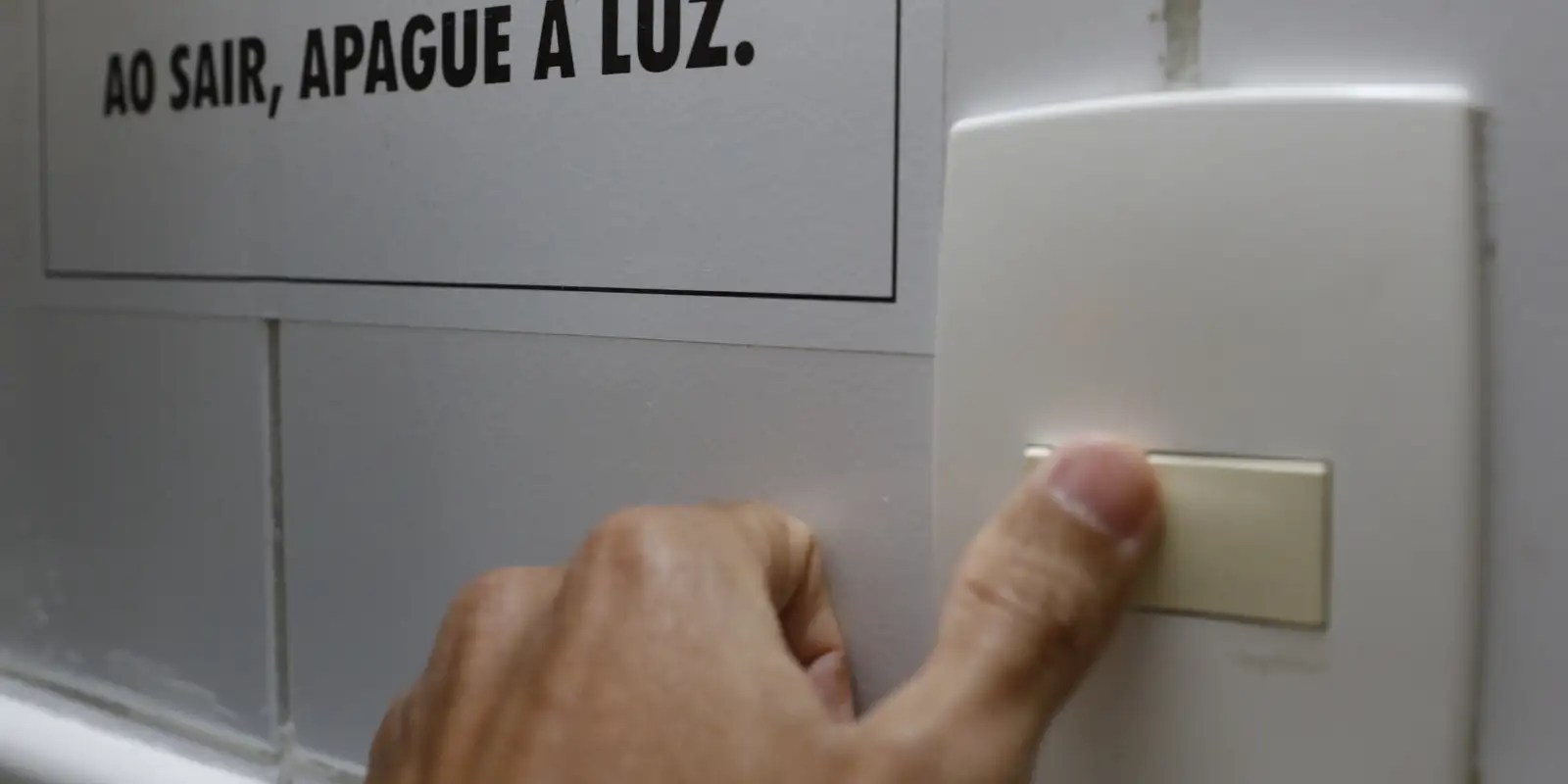Roraima fica completamente sem energia elétrica