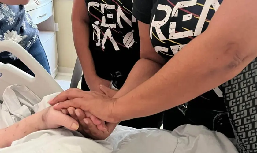 A iniciativa, fruto de uma parceria entre a Igreja Adventista e o hospital, proporcionou uma mensagem de esperança e fé para os enfermos. Foto: Reprodução/Notícias Adventistas