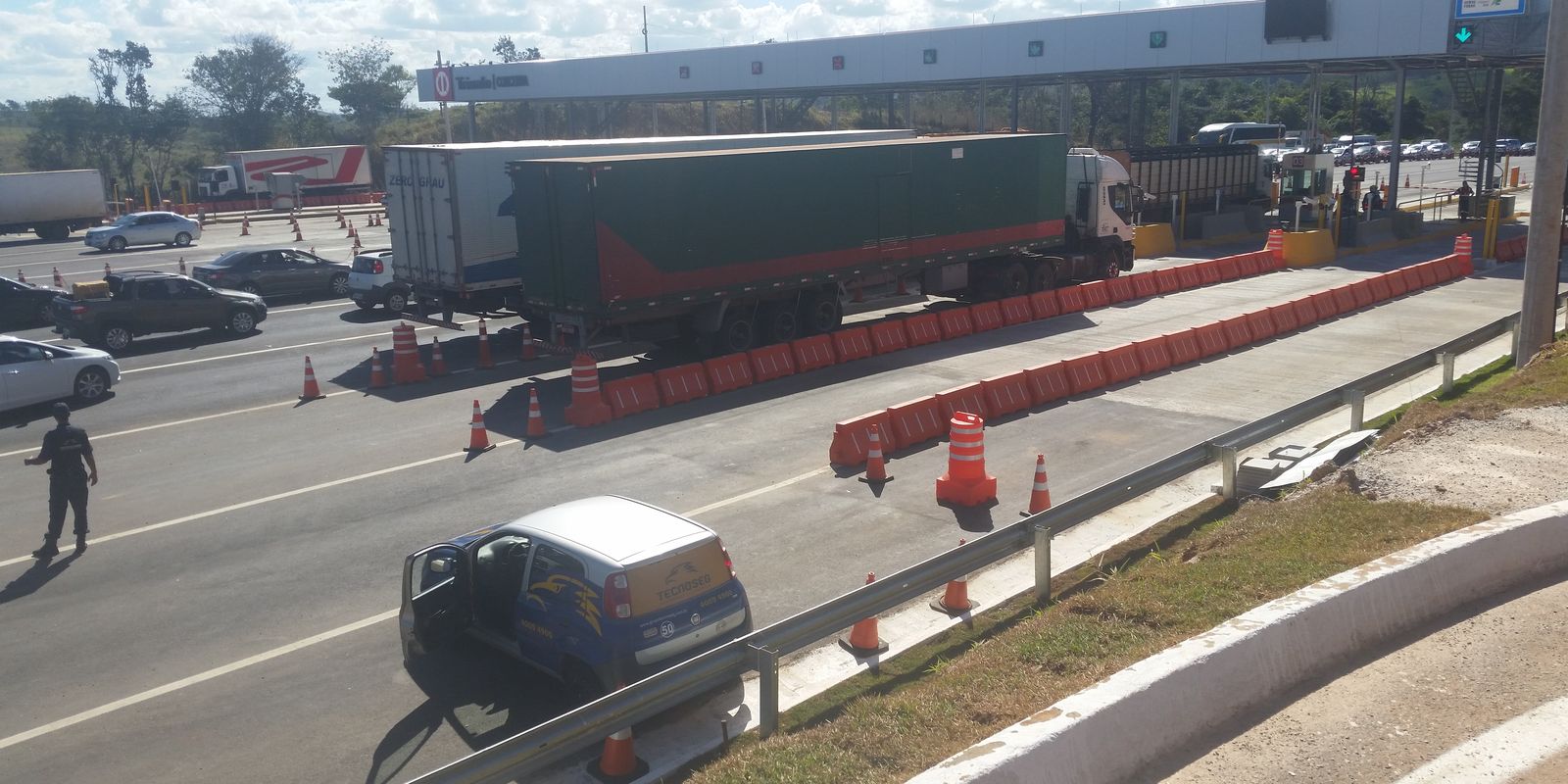 Pagamentos de pedágios em rodovias federais poderão ser feitos via PIX