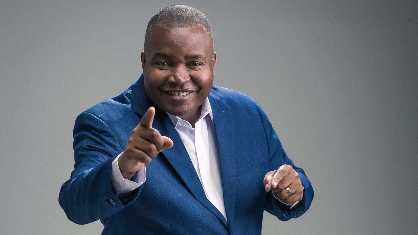 Pastor na Igreja Cristã da Graça, Rogério Silva, mais conhecido como RS do Fogo, estreou na Graça Music com ''Eu Vou Com Jesus''. Foto: Divulgação.