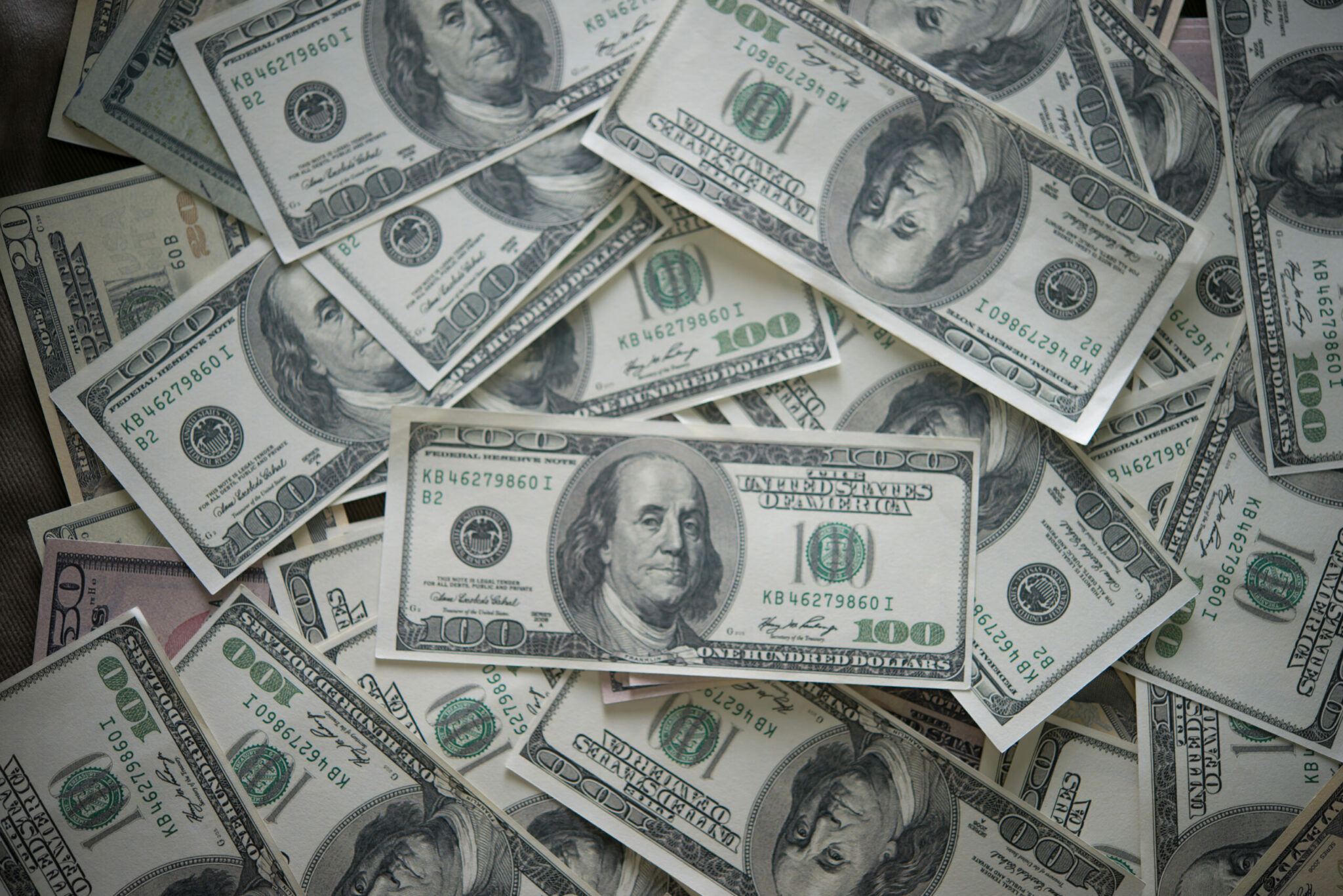 Contas externas apresentam déficit de US$ 4,6 bi em março