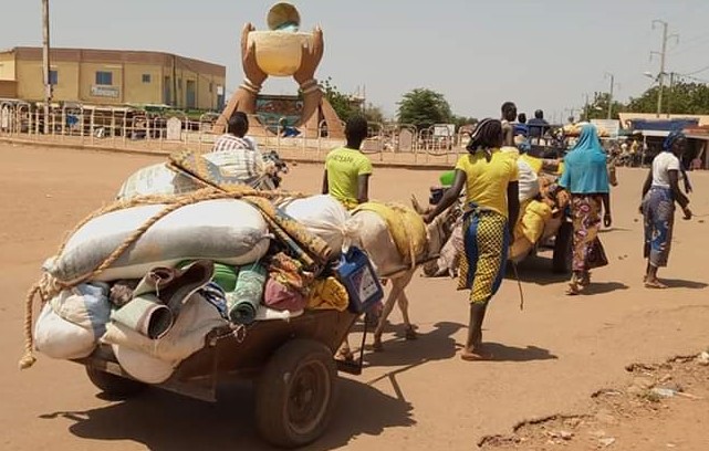 Ataques em Burkina Faso: em outubro, extremistas islâmicos mataram ao menos 200 pessoas em quatro dias de ataques na vila de Manni. Foto: Portas Abertas.