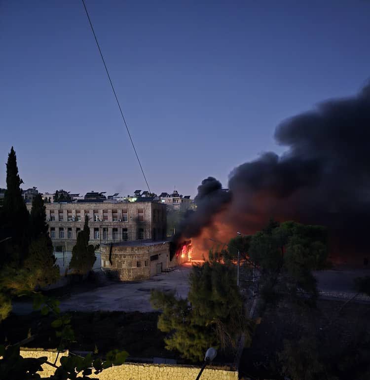 Complexo cristão em Alepo é atingido por bomba na Síria; cristãos pedem oração por paz em meio à violência e tensão na região. Foto: Portas Abertas.