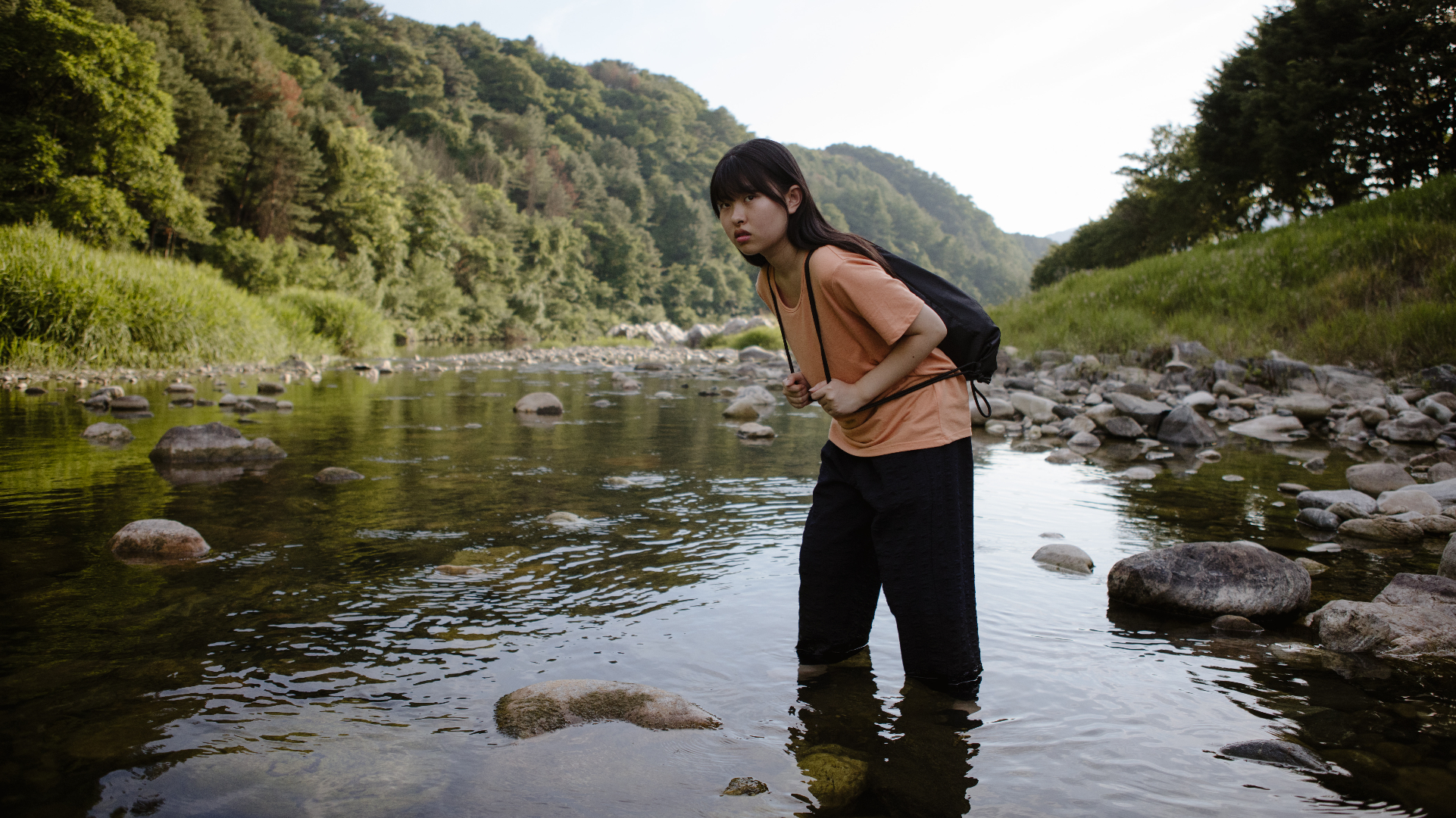 Descubra a história de uma cristã norte-coreana que enfrentou fome, perseguição e encontrou esperança em Jesus, desafiando todos os riscos. Foto: Portas Abertas.