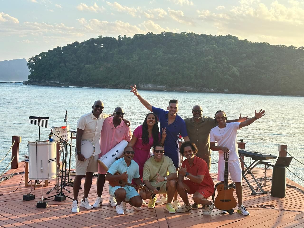 O grupo de samba gospel Chega Mais Pra Cristo lançou “Faz o teu querer”, que vem acompanhada de um videoclipe, dirigido por Vitor de Brito. Foto: Divulgação.