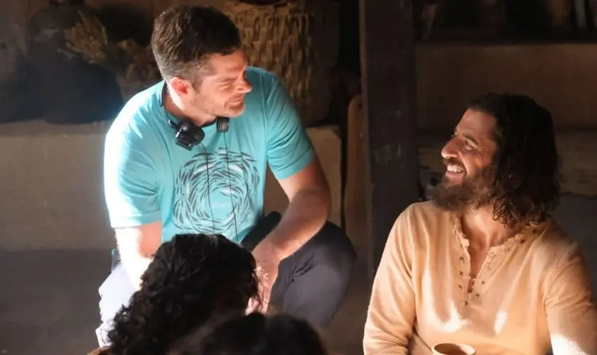 Pré-estreia de The Chosen: A Última Ceia no Brasil destaca a humanidade de Cristo e promete impactar vidas com sua nova temporada. Foto: Reprodução/Facebook/Dallas Jenkins