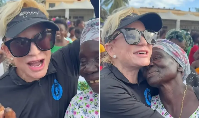 Uma idosa moçambicana, chamada Albertina, recebeu a cura da lepra após Deus dizer para missionária beijar suas mãos. Foto: Reprodução/YouTube/Sean Feucht