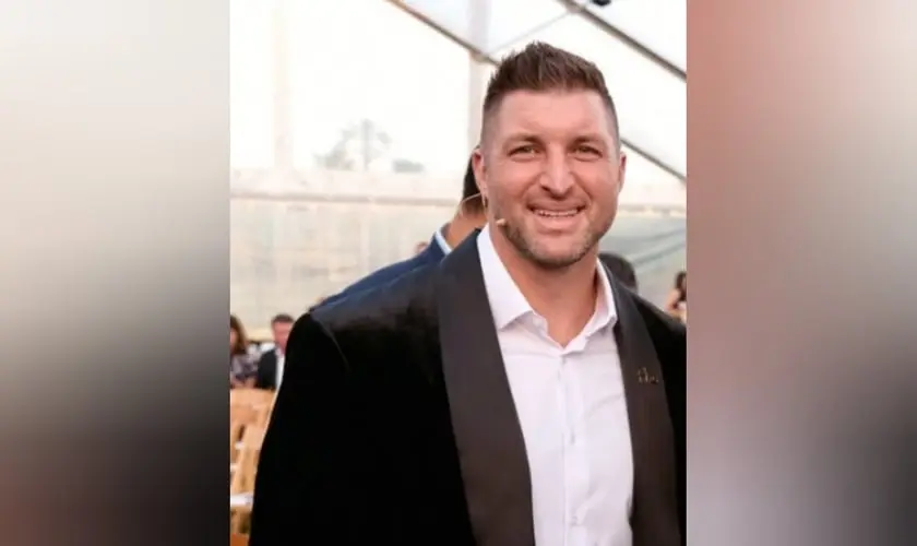 Ex-jogador da NFL, Tim Tebow ajuda a resgatar 71 crianças desaparecidas em operação contra tráfico e exploração infantil nos EUA. Foto: Instagram/Tim Tebow