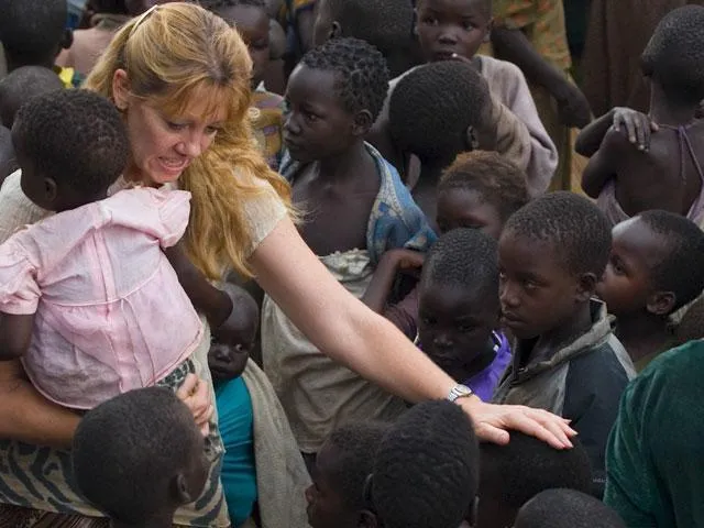 Missionária desafia o terror do Boko Haram no Sahel e treina cristãos locais para levar o Evangelho às regiões mais perigosas da África. Foto: Reprodução/CBN News.