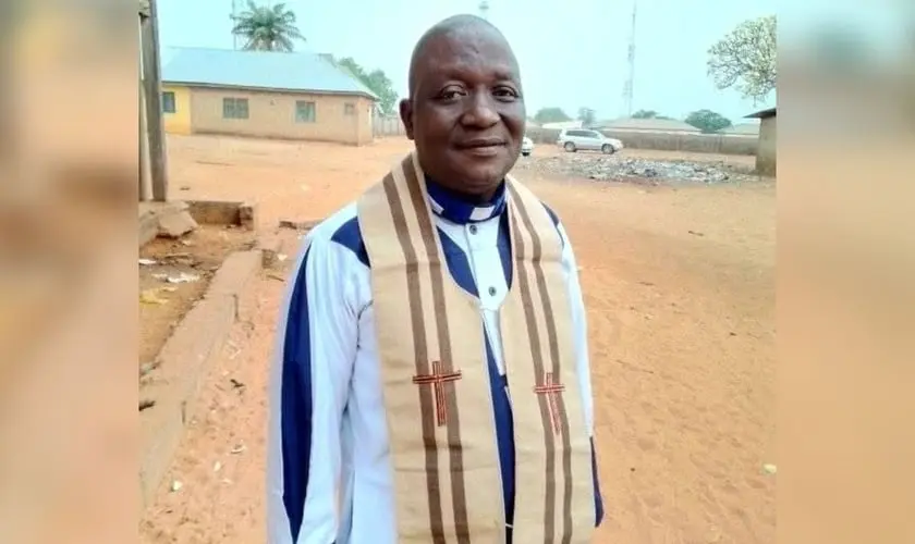 Pastor na Nigéria, Rev. James Audu Issa, sequestrado por extremistas Fulani, é encontrado morto após pagamento de resgate. Foto: Reprodução/Morning Star News/Igreja ECWA, Ekati