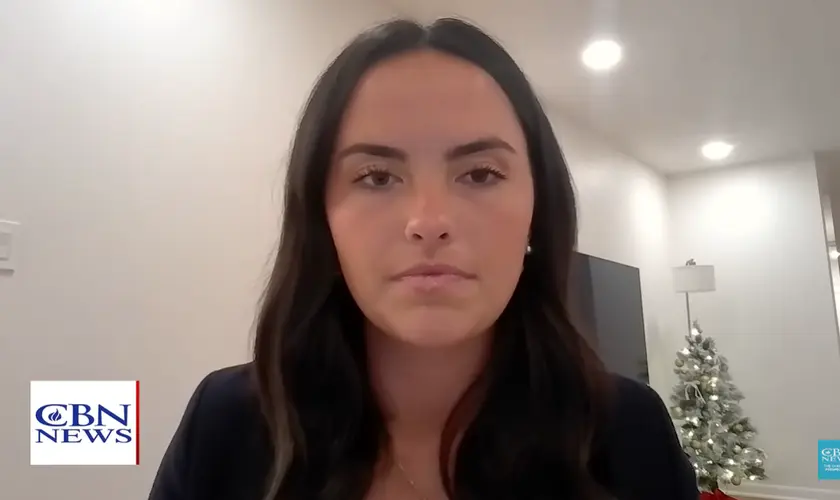 Estudante cristã de medicina, foi reprovada em uma redação após citar princípios cristãos e ir contra a ideologia de gênero. Foto: Reprodução/YouTube/CBN News