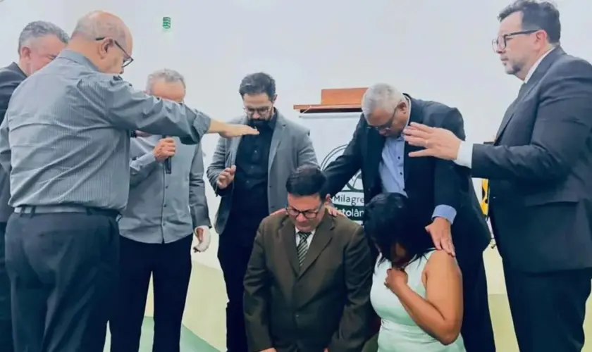 Após convite para tomar café, Alexandre, um ex-viciado que morava nas ruas, aceita Jesus e se torna pastor em SP. Foto: Reprodução/Junta de Missões Nacionais