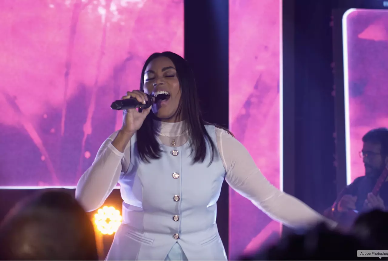 A cantora Elaine Martins apresentou, recentemente, o single “Nunca Mais”, terceira faixa do EP visual Essência. Foto: Divulgação.