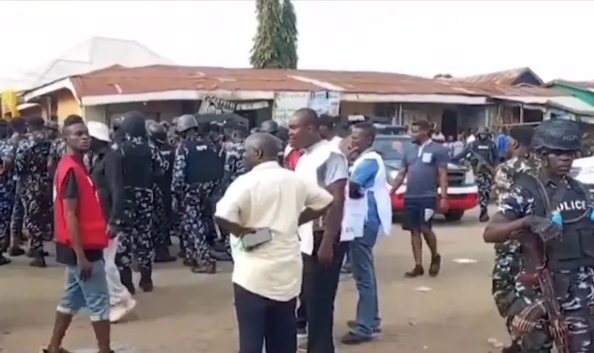 Mais cristãos são mortos na Nigéria, em meio a uma onda de violência que tem atingido comunidades durante e após o período da Páscoa. Foto: Reprodução/YouTube/WION
