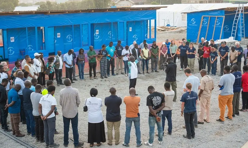 Missão no Congo combate a Ebola com novos centros de tratamento, assistência médica e apoio espiritual às comunidades afetadas pelo surto. Foto: Reprodução/Samaritan's Purse