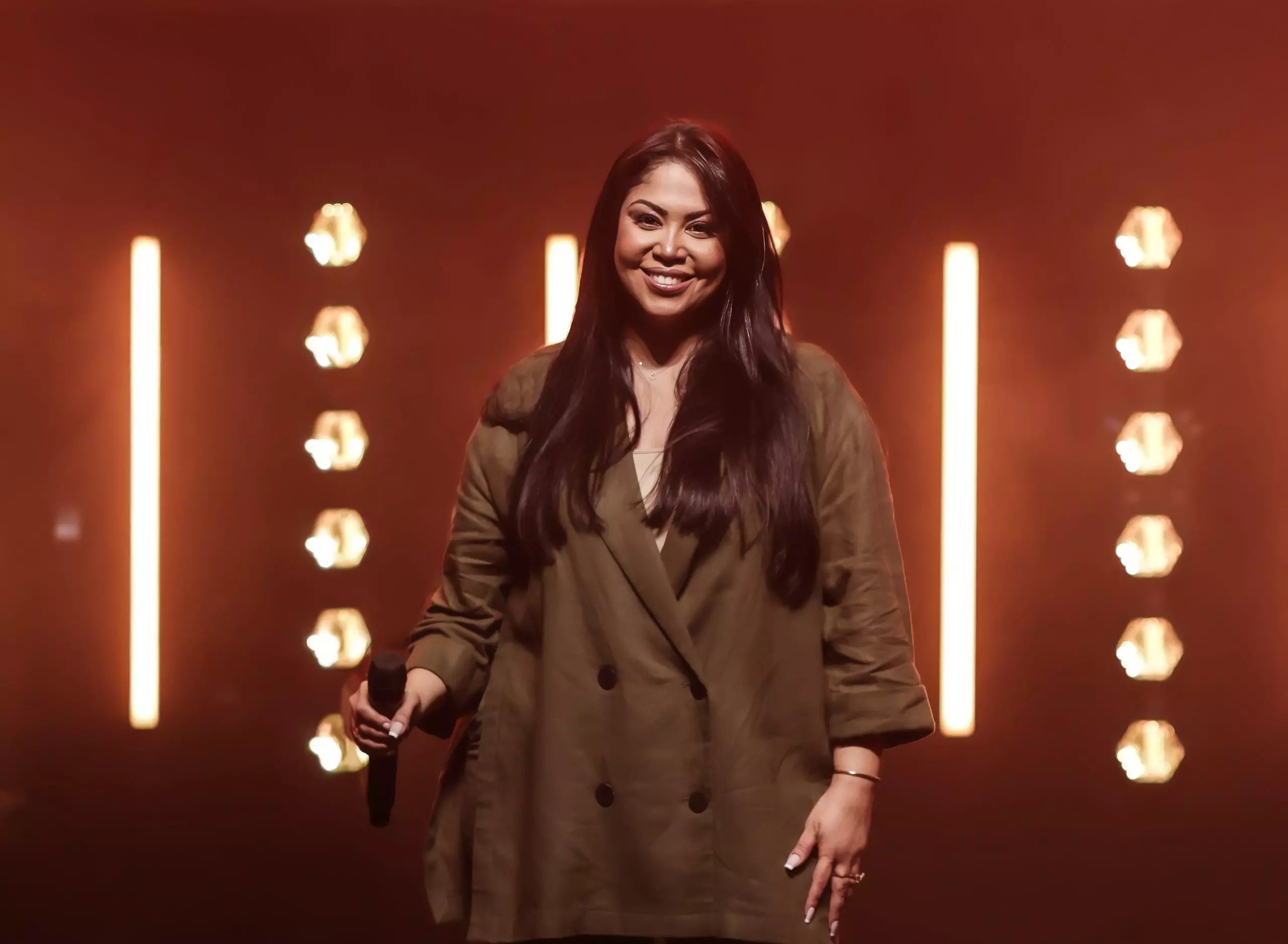 Gisele Nascimento apresenta “Pode Confiar (Ao Vivo)”, quinto single de seu novo álbum visual, que vem sendo lançado faixa a faixa. Foto: Divulgação.