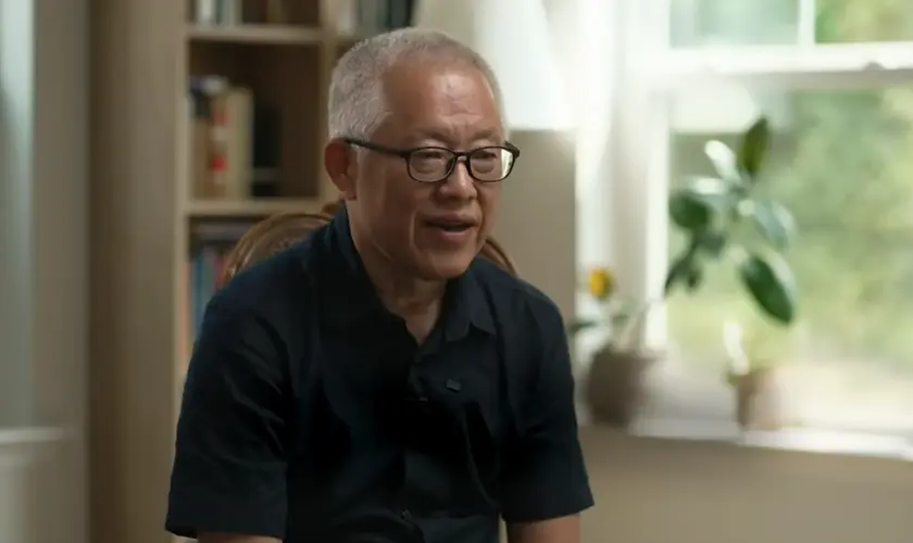 Pastor da Igreja Zion, na China, recebe prêmio de direitos humanos, concedido pela Fundação Lantos para Direitos Humanos e Justiça. Foto: Reprodução/YouTube/Sky News
