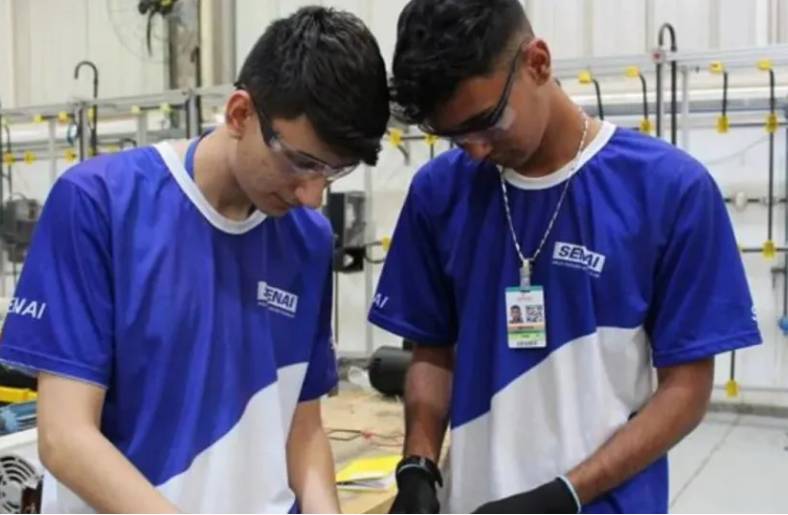 Senai abre cursos gratuitos com bolsa mensal de até R$ 858