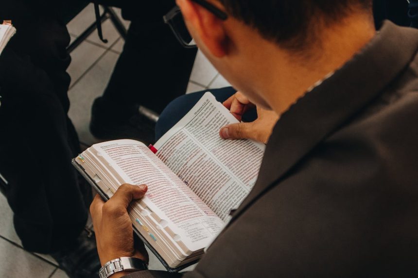 Pesquisa revela que americanos quer ler mais a bíblia