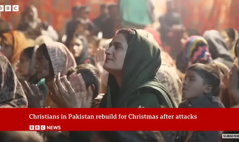 Após 4 meses sem ataques islâmicos, os cristãos no Paquistão comemoram o Natal com segurança no final de semana. Foto: Reprodução/YouTube/BBC News.