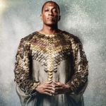 O renomado rapper Lecrae assume o papel do anjo Gabriel em "Jornada a Belém", explorando novos horizontes. Foto: baptistnews.com