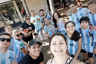 A Igreja Evangélica da Argentina saiu às ruas para celebrar o Dia Nacional da Evangelização, conhecido como 'Igreja nas ruas'. Foto: Reprodução/ACIERA.