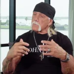 O ex-lutador Hulk Hogan, conhecido por suas conquistas no wrestling, recentemente compartilhou seu testemunho de fé após se batizar. Foto: Reprodução/Facebook/TBN
