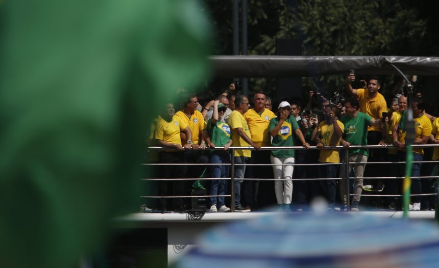 Ato do Pastor Silas Malafaia em apoio a Bolsonaro na Avenida Paulista. Foto: Paulo Pinto/Agência Brasil