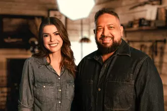 Rachel Novaes e Fernandinho juntos para o single "Mil Motivos" / Foto: Divulgação