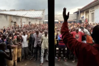 O massacre no Congo, onde cinco cristãos foram assassinados por terroristas islâmicos em culto, demonstra o aumento da violência no país. Foto: Facebook/LOVE YOUR NEIGHBOR AFRICA