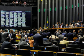 Câmara cria comissão especial para discutir a descriminalização das drogas após decisão do STF sobre o porte de maconha para uso pessoal. Foto: Ilustrativa/flickr.com