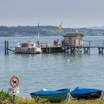 Homem colide intencionalmente com barco de evangelistas na Alemanha, resultando na queda de um jovem no Lago de Constança. Foto ilustrativa: Creative Commons