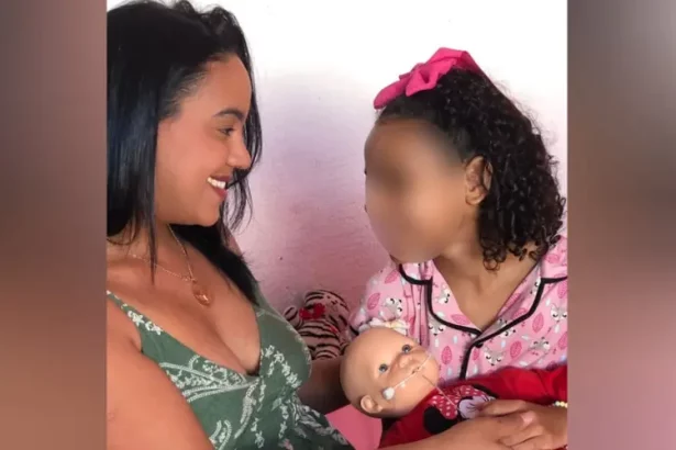 Após mãe louvar a Deus por filha, criança volta à vida após 70 minutos sem batimentos, surpreendendo equipe de médicos. Foto: Instagram/Hellen Souza