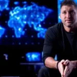 Ex-jogador da NFL e atleta cristão, utiliza sua influência para combater o tráfico de pessoas e a exploração sexual infantil. Foto: Reprodução/Fundação Tim Tebow