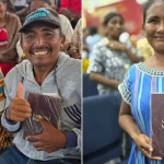 Primeira Bíblia em Wayuunaiki é lançada para tribo na Colômbia, celebrando 13 anos de trabalho de tradução e impacto cultural. Foto: Reprodução/Instagram/Sociedad Bíblica Colombiana