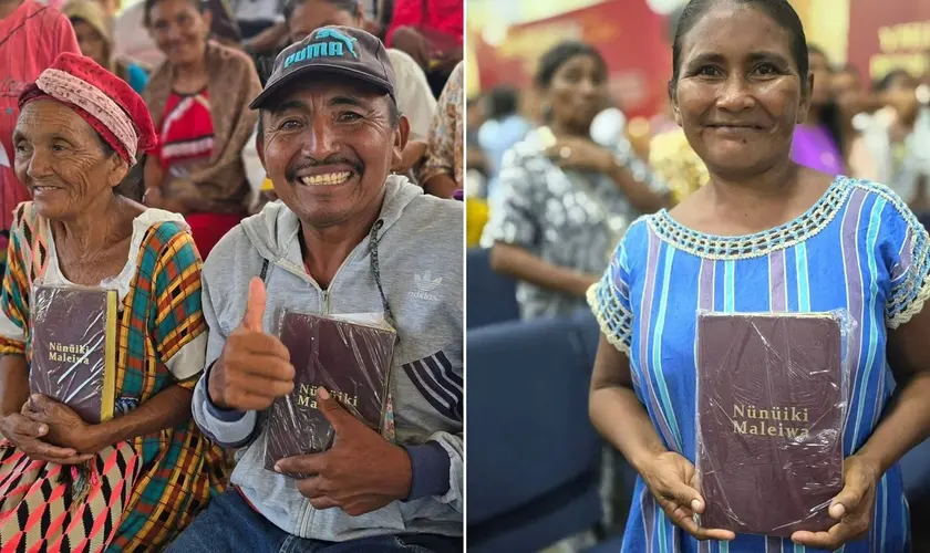 Primeira Bíblia em Wayuunaiki é lançada para tribo na Colômbia, celebrando 13 anos de trabalho de tradução e impacto cultural. Foto: Reprodução/Instagram/Sociedad Bíblica Colombiana