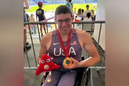 Após vencer corrida, medalhista paralímpico usa as redes sociais para expressar sua gratidão a Deus e a todos que o apoiaram. Foto: Instagram/Daniel Romanchuk