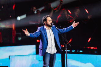 Luciano Camargo lança o DVD Unidos pela Fé com "Vai Passar". Especial estreia na TV Record em 22 de dezembro. Foto: Divulgação.